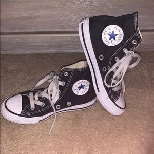 Chuck Taylor Hightop Converse kids size 12.5